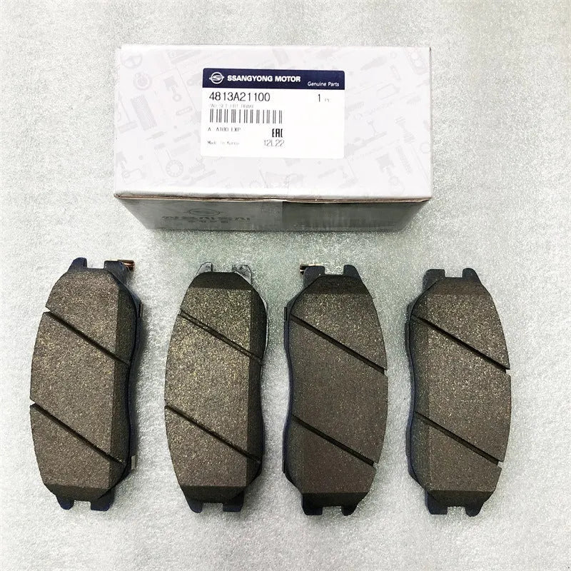 Aiteng Kyron Reste brake pads part numbers 4813009A10 and 4813008BA0 metal automotive components