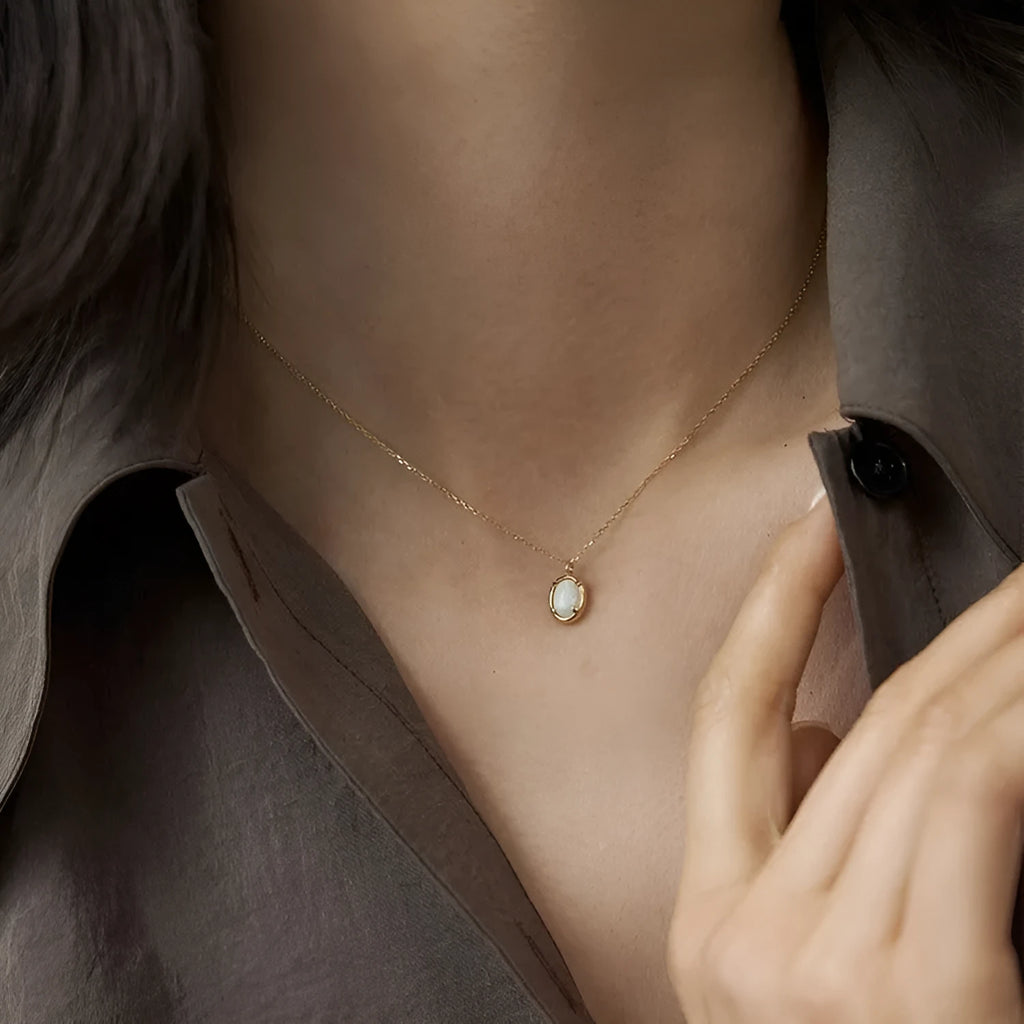 S925 silver geometric oval jelly opal pendant necklace with gold plating on silver chain
