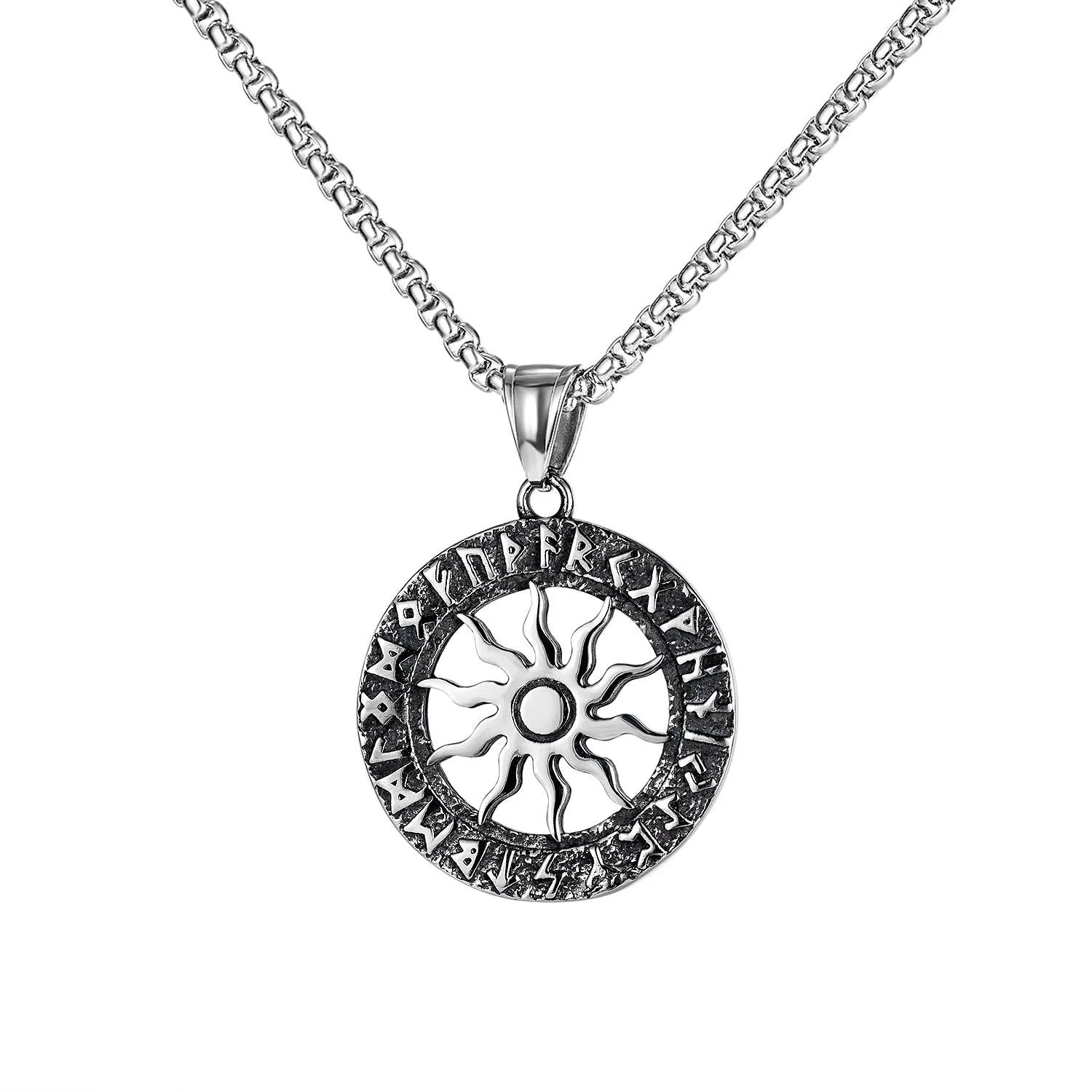 Men's stainless steel skull necklace with electroplated silver finish and alloy pendant
