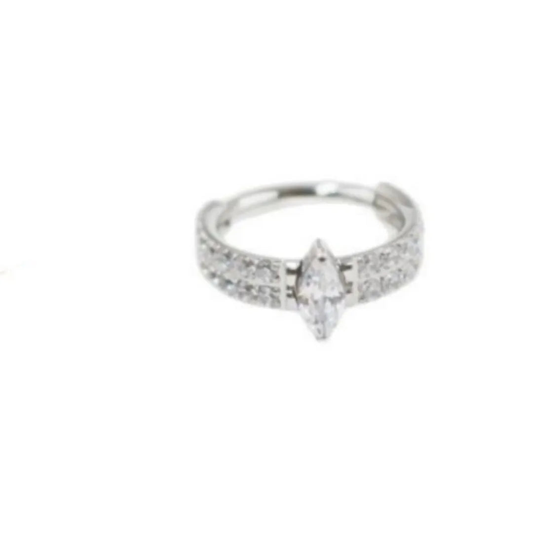 Titanium steel heart-shaped zircon earrings in gold or silver colour, 1.2x8mm size