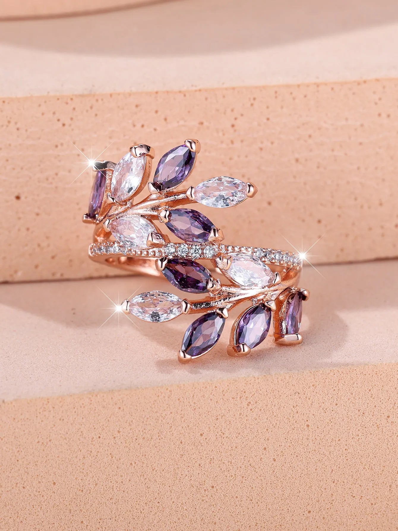 Adjustable horse eye zircon leaf ring in multiple colour options including platinum white and rose gold finishes