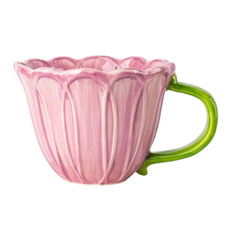 Ceramic breakfast cup with floral pattern, 500ml capacity, purple and red colour options