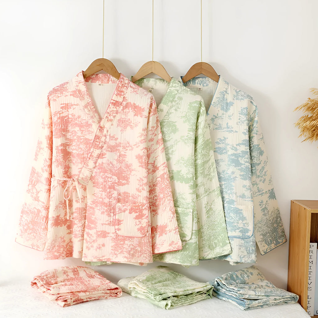 Women's cotton gauze lounge suit set with top and trousers in frosted pine tree colour