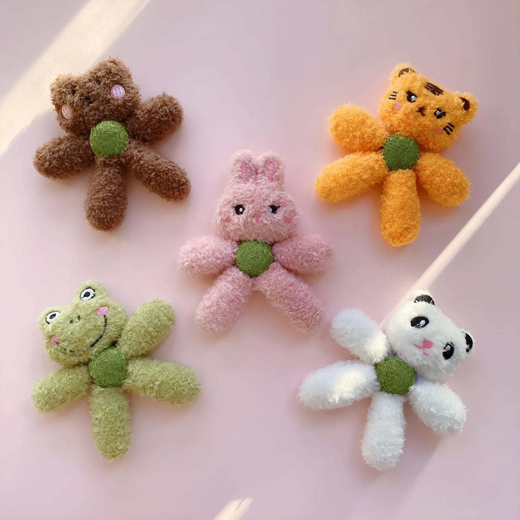 Edible catnip ball chewing toy for cats in character design options
