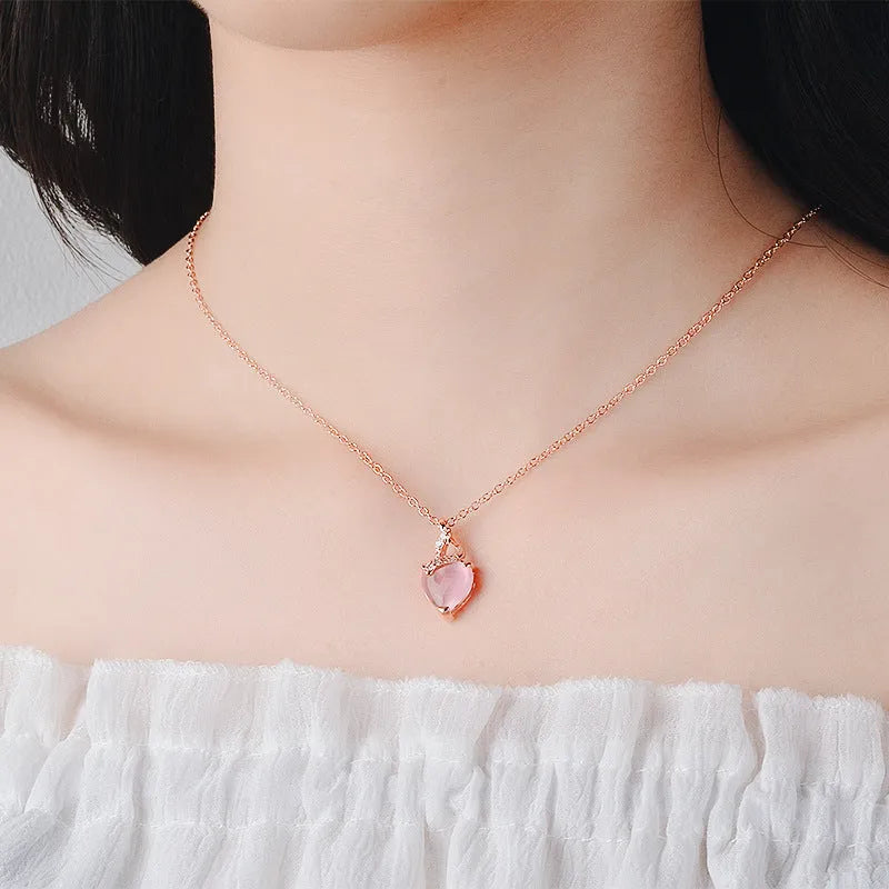 Heart-shaped synthetic crystal pendant necklace with rose gold electroplated copper chain
