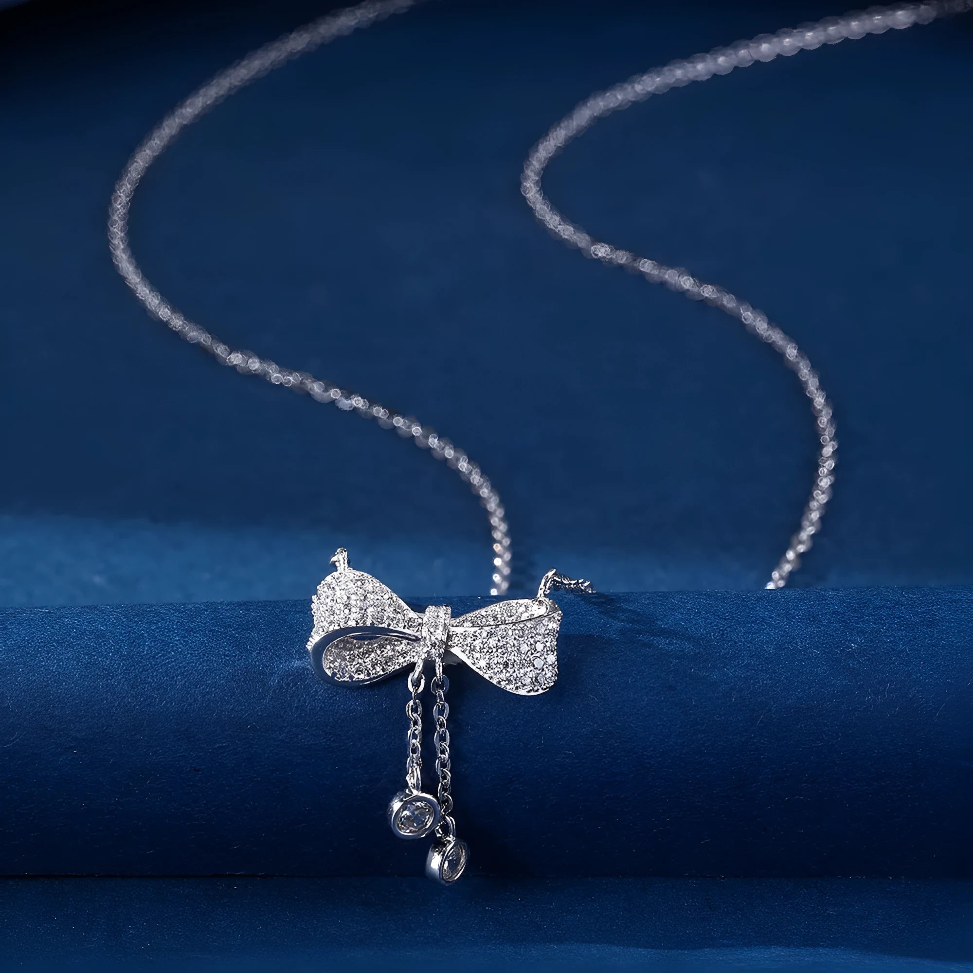S925 sterling silver bow pendant necklace on adjustable O-ring chain