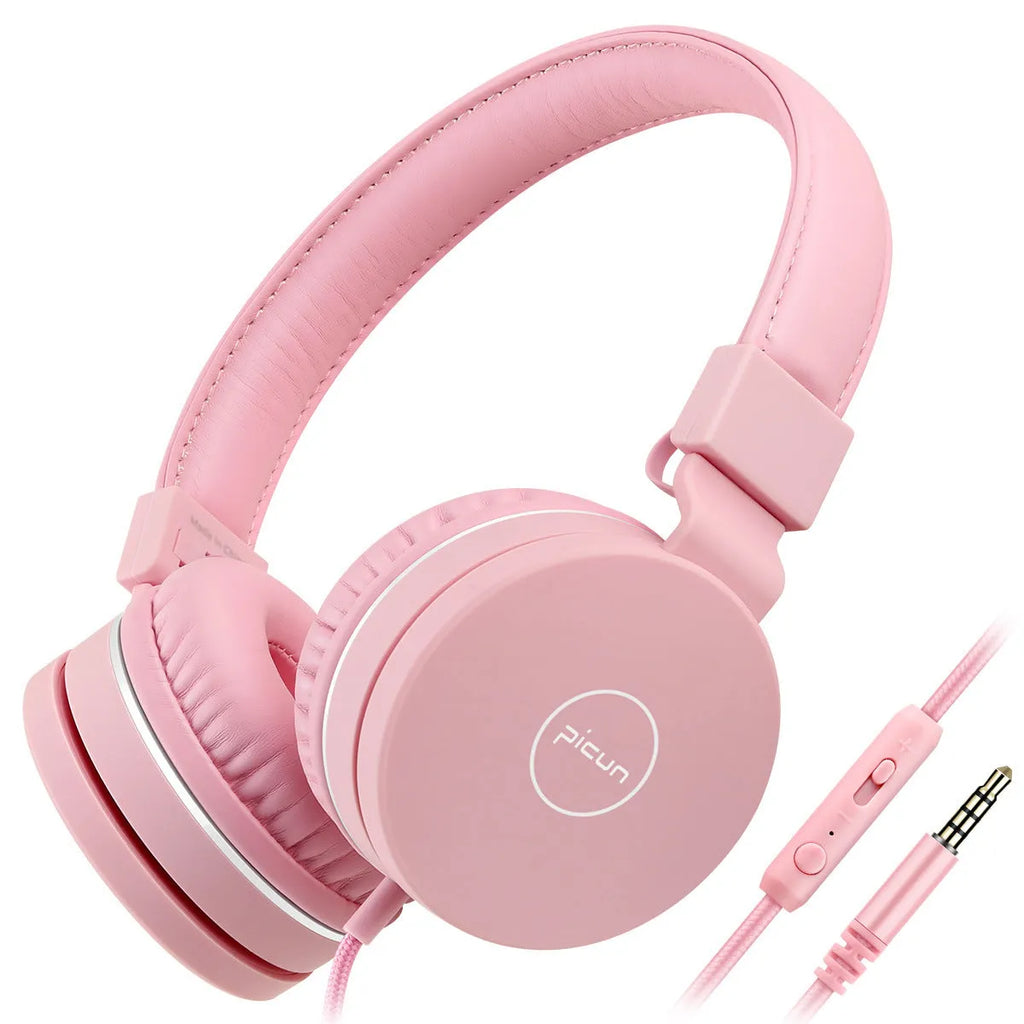 Bengoo C30 wired headphones with microphone in mint green colour, showing protein ear cushions and braided cable.