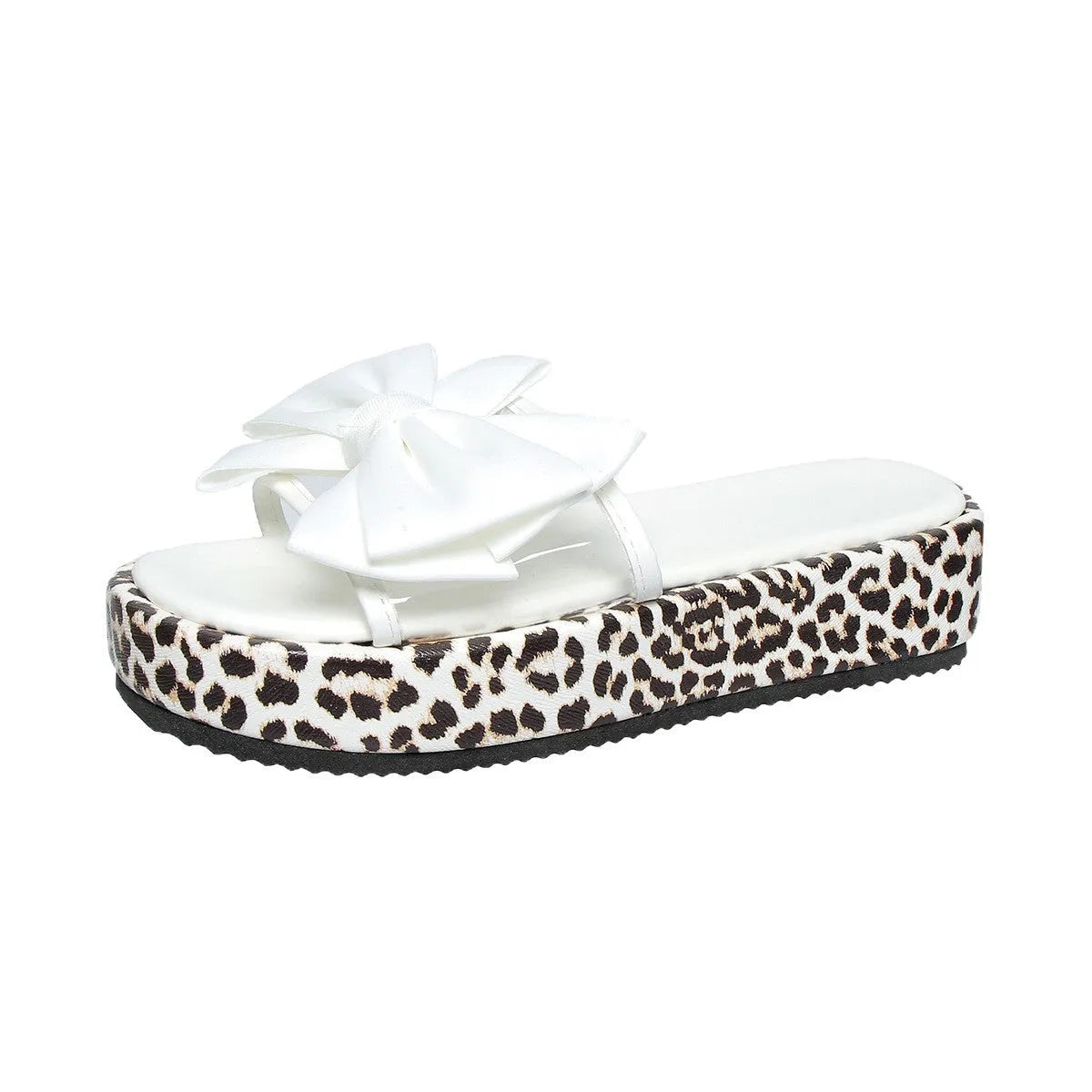 Women's leopard print beach slippers with thick foam soles in black retro style