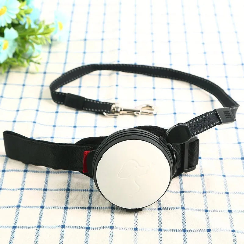 Pet Holding Hands automatic retractable dog leash extended to 3 metres with colourful nylon cord.