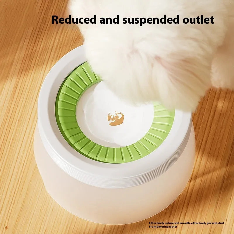 Pet suspension water bowl in blue, green or brown with non-wet mouth design for dogs and cats