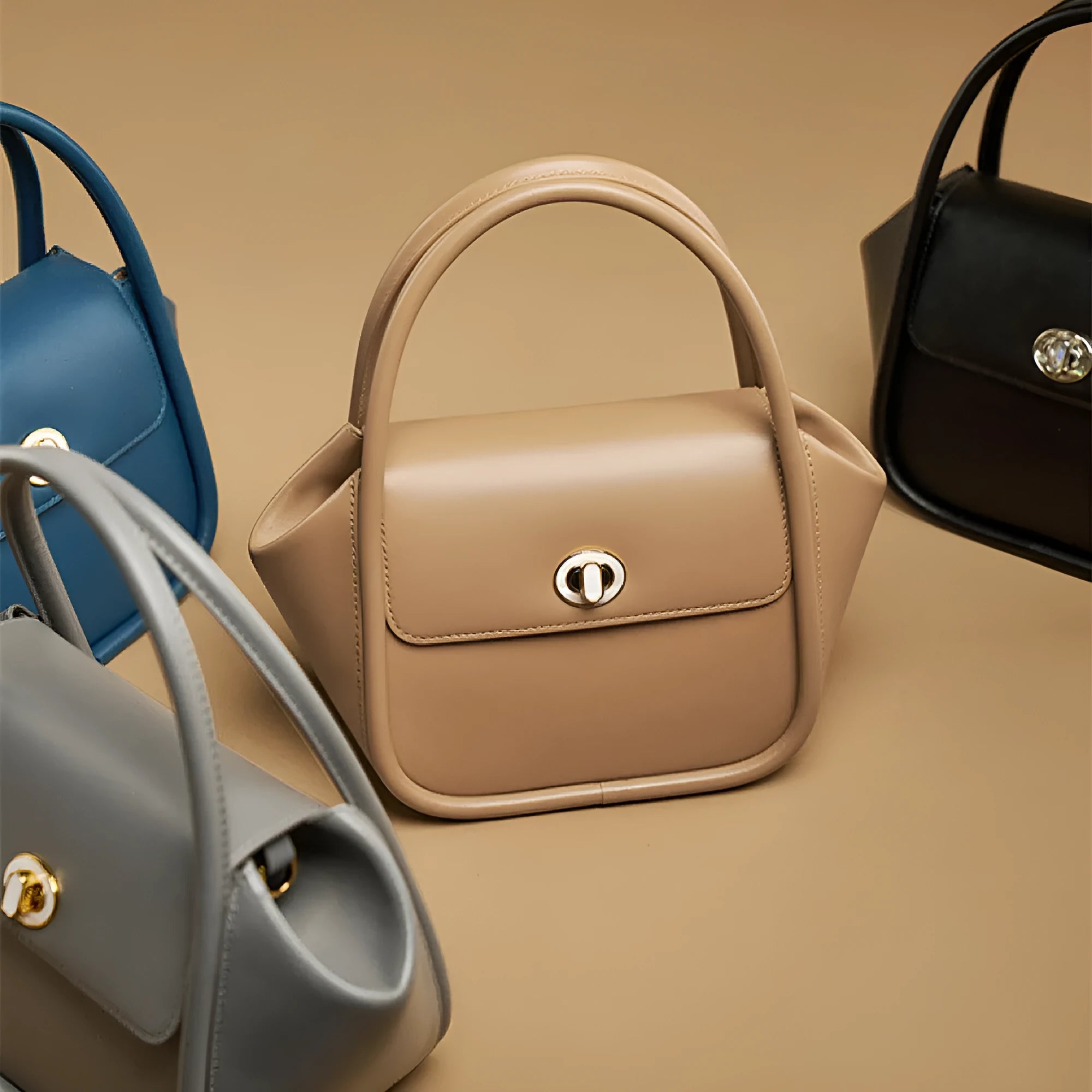Leather wing-shaped tote cross-body bag in cow leather with single shoulder strap