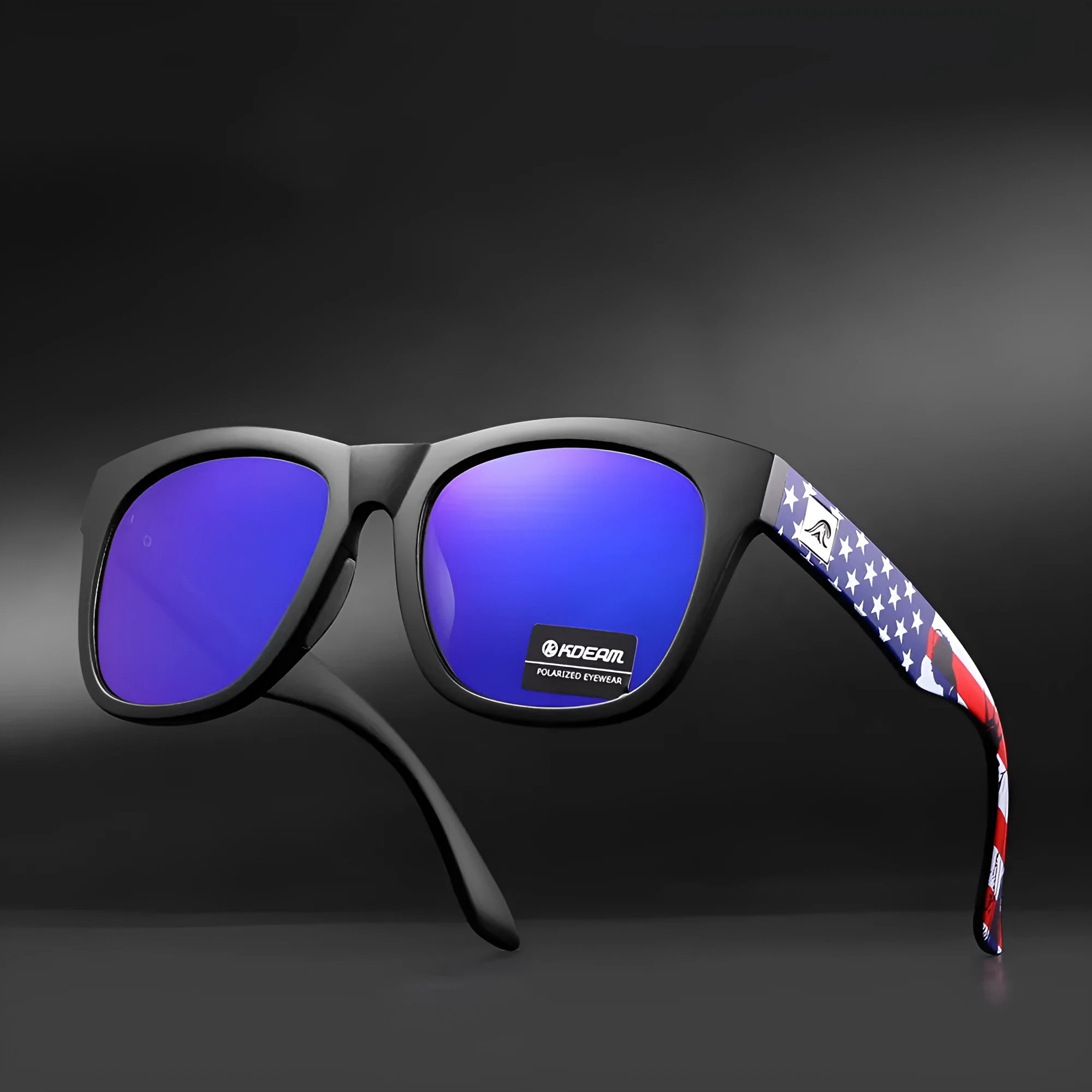 Polarised sunglasses with TAC lens and PC frame for outdoor UV protection