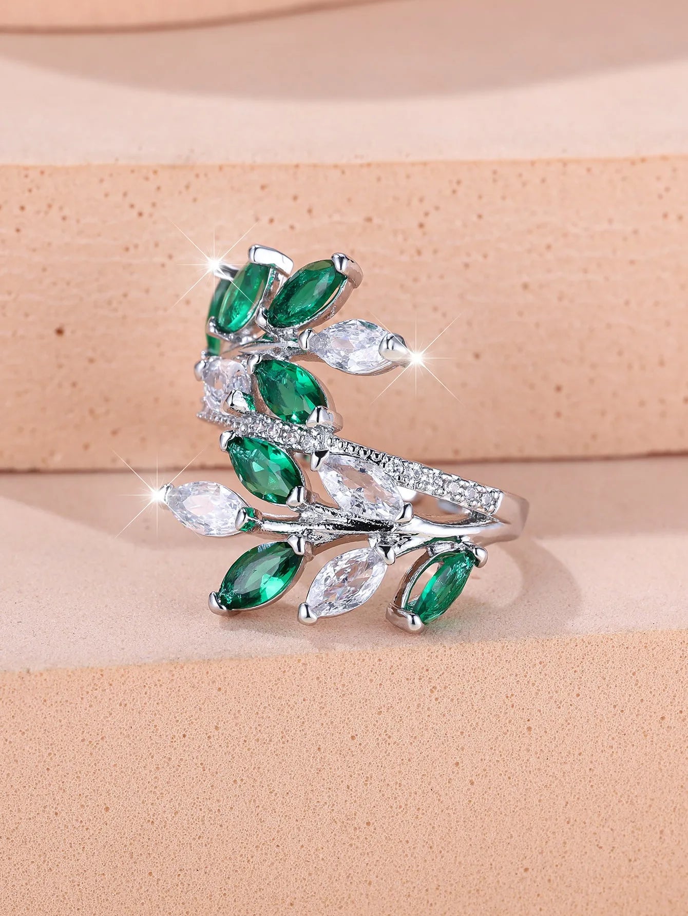 Adjustable horse eye zircon leaf ring in multiple colour options including platinum white and rose gold finishes
