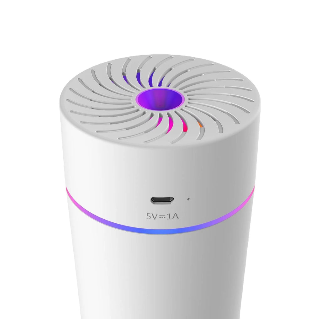 Compact car USB mini humidifier in black or white with adapter line for automobile air purification