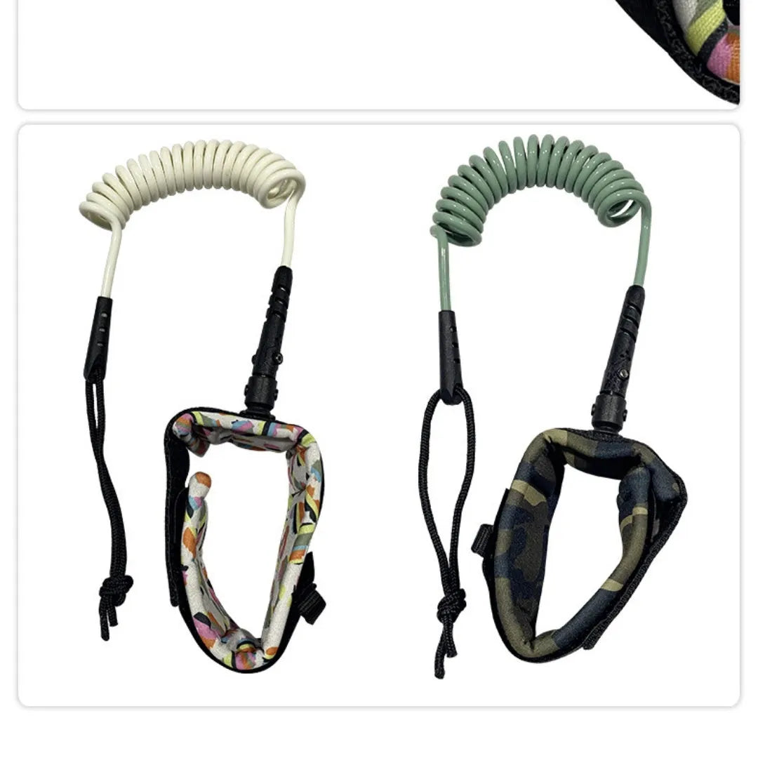 Surfboard hand holding rope with high elastic pulp fibre construction showing attachment point for watercraft equipment