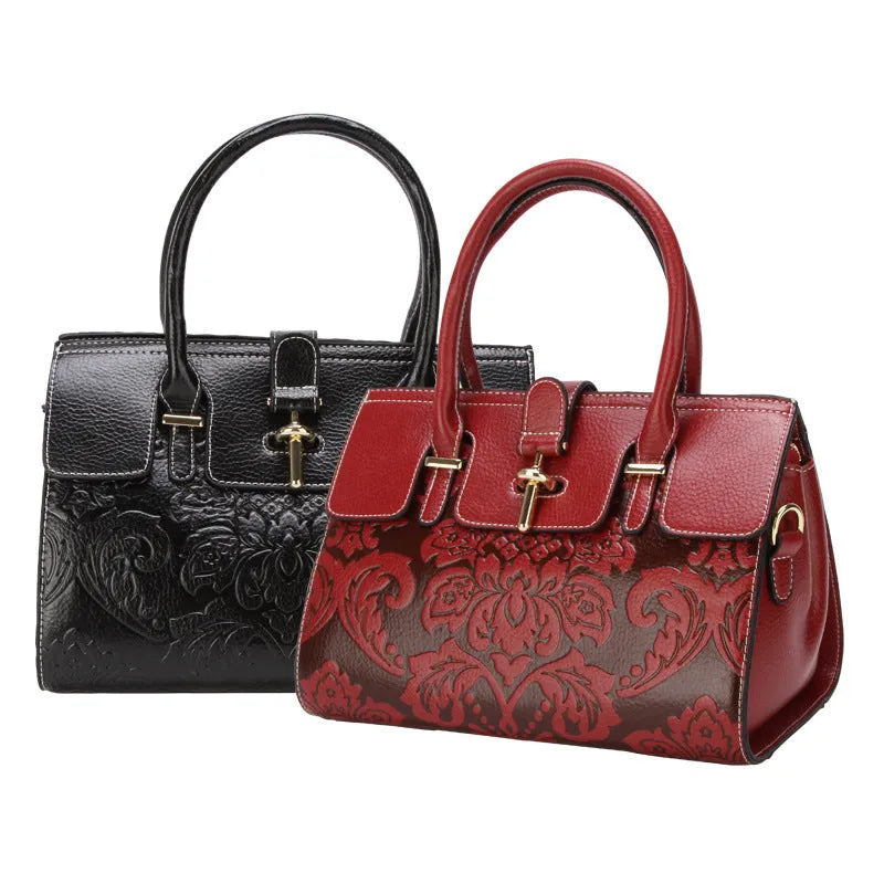 Genuine leather vintage crossbody bag with oval shape and embossed pattern in black colour