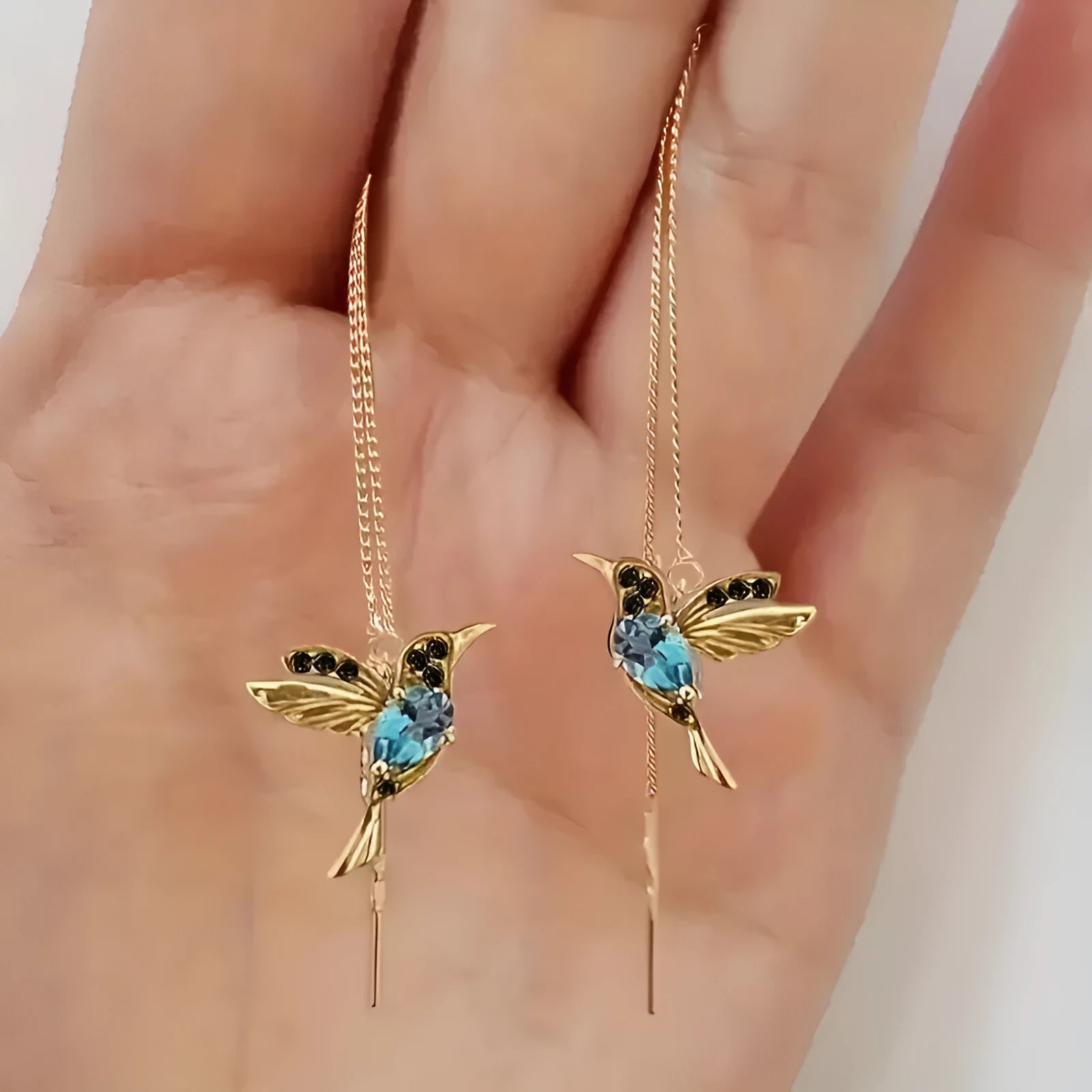 Bird hanging earrings with zirconium wings in blue, red, or red lvzuan colours
