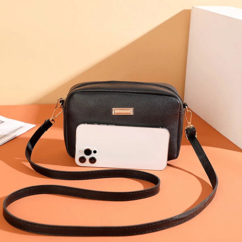 Women's soft PU shoulder bag with three-dimensional pocket in urban simplicity style