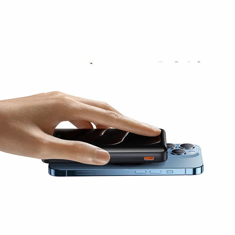 Slim magnetic wireless power bank in blue colour showing dimensions 117.3mm x 69.7mm x 20.3mm