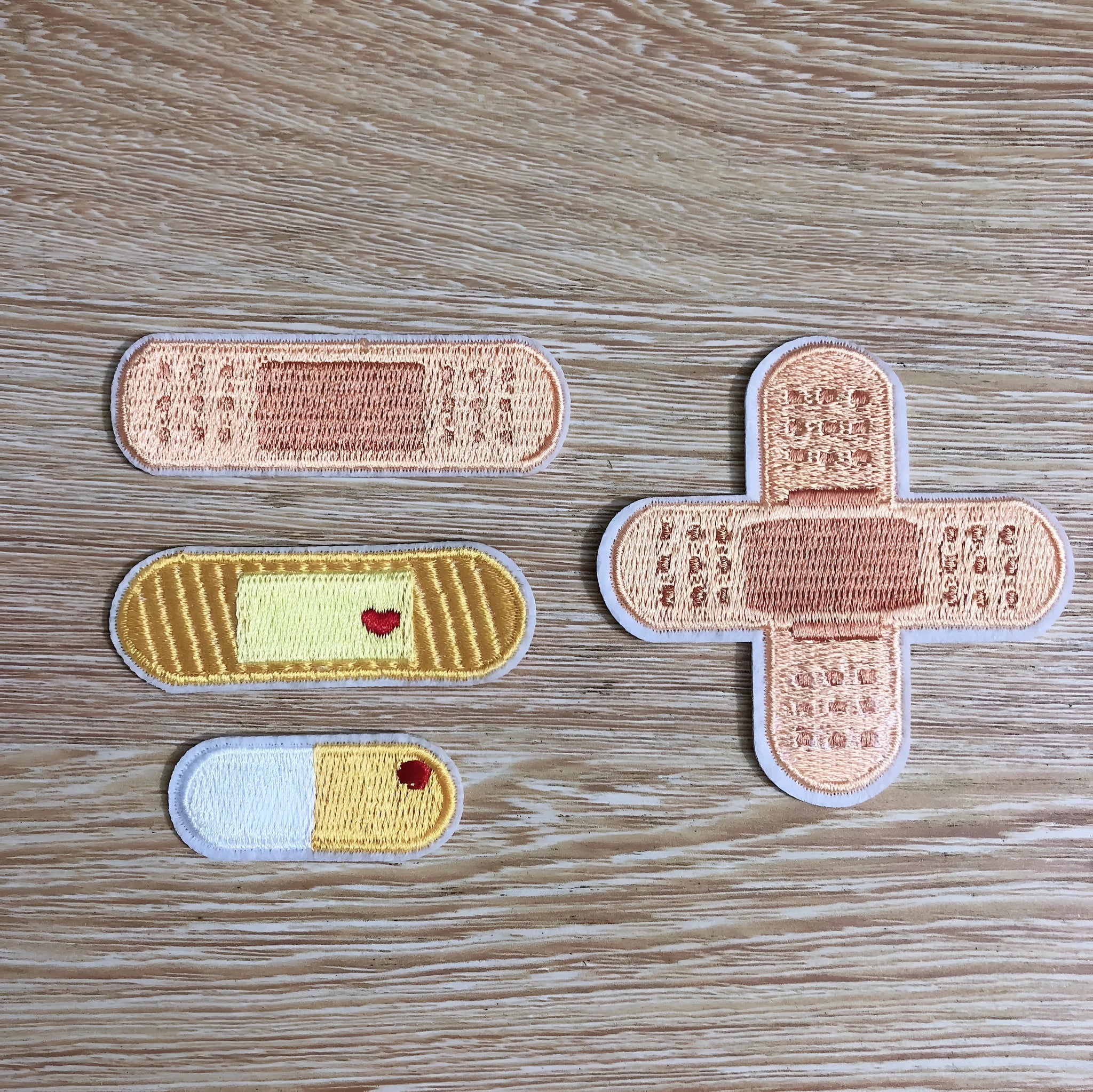Pack of 10 embroidered cloth sticker patches for iron-on clothing customisation