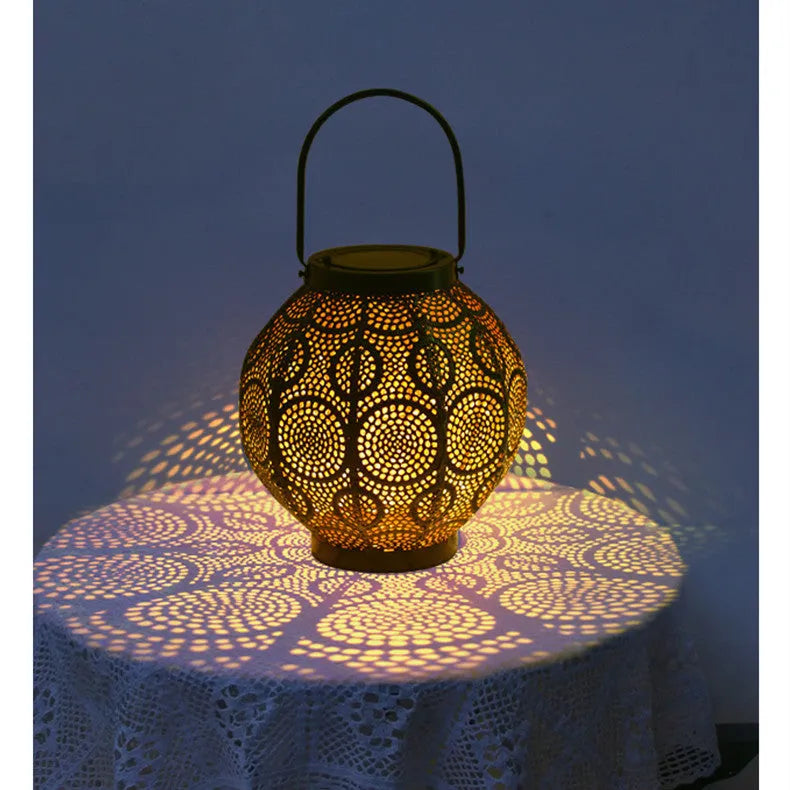 Decorative iron solar lamp for outdoor garden and courtyard lighting