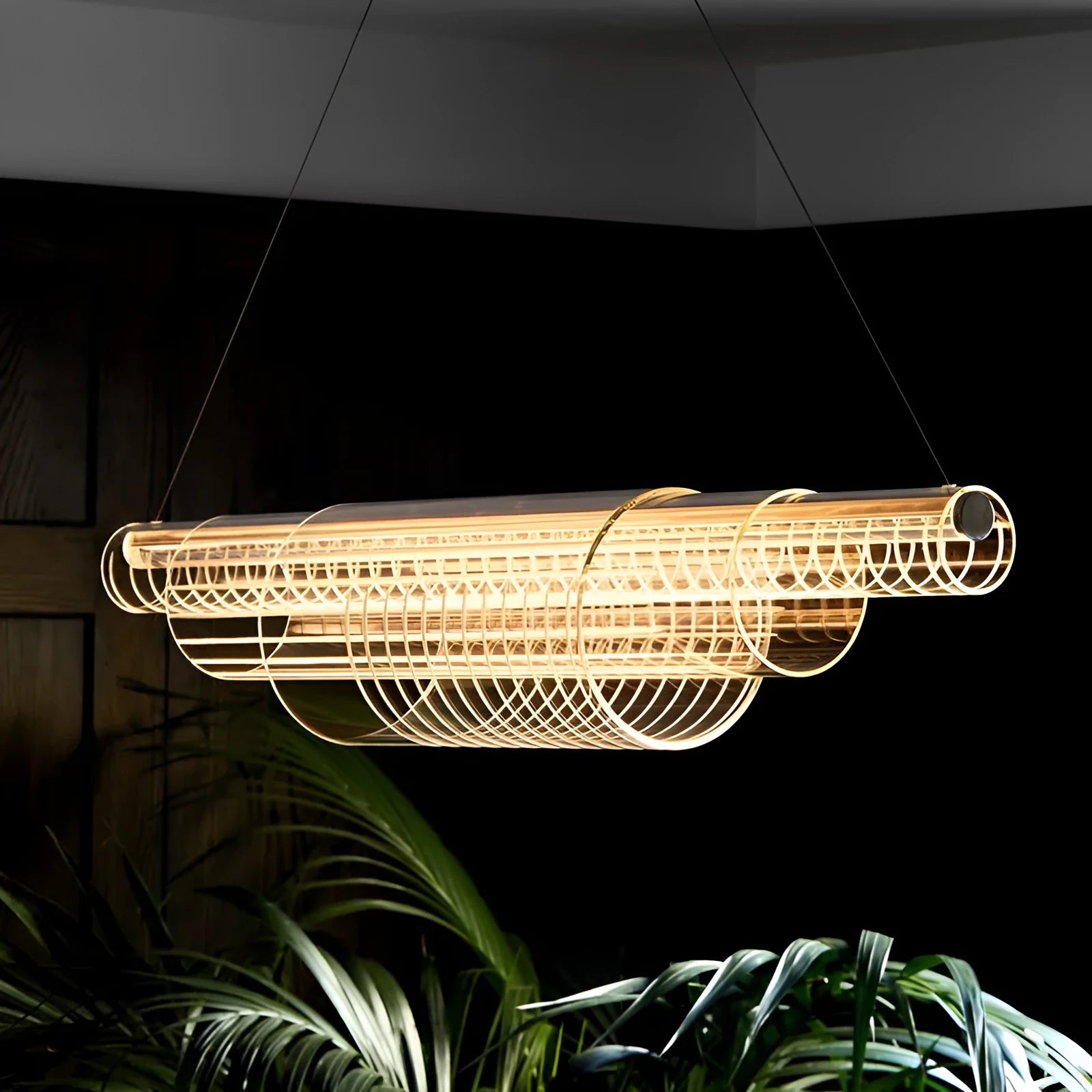 Modern glass pendant lamp with iron body in three sizes for restaurant and bar lighting