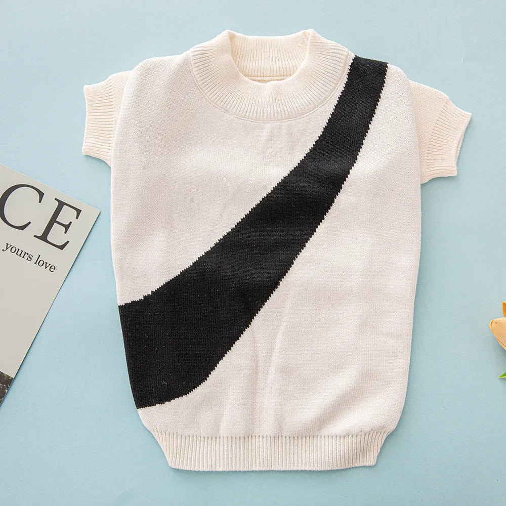 Casual wool dog sweater for Corgis and Poodles in various colours and sizes.