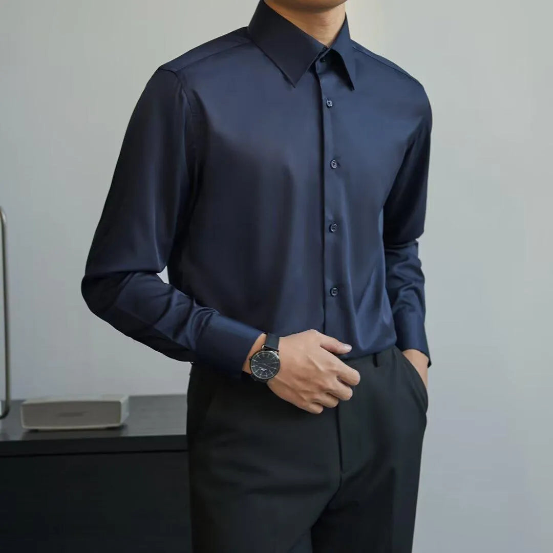 Men's black long sleeve Korean style shirt with cardigan design for autumn casual wear