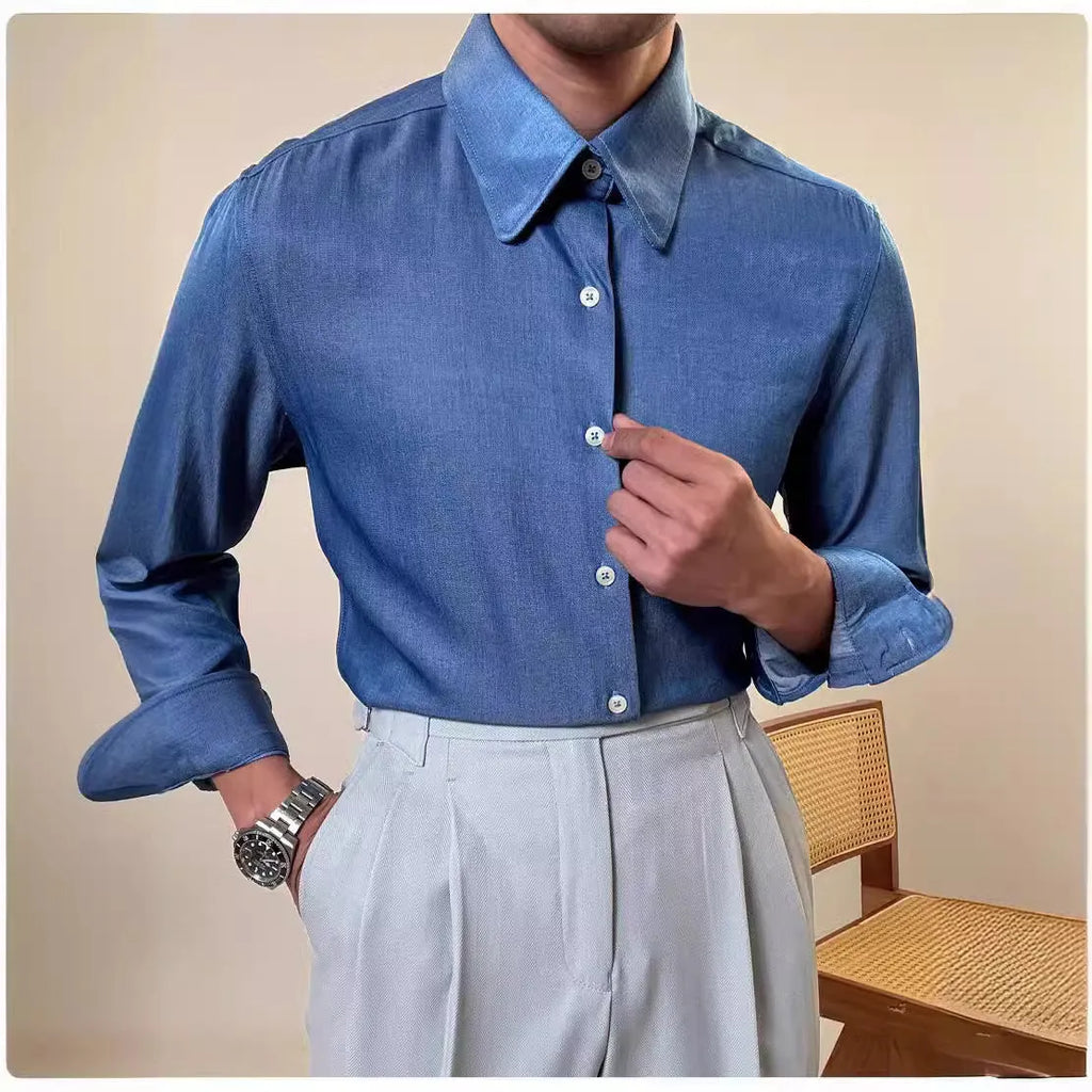 Men's slim fit long sleeve shirt in blue, business casual style