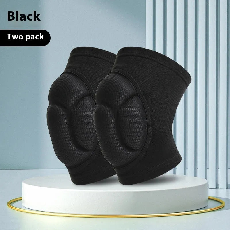 Pair of black thick sponge kneepads for dance and sports knee protection