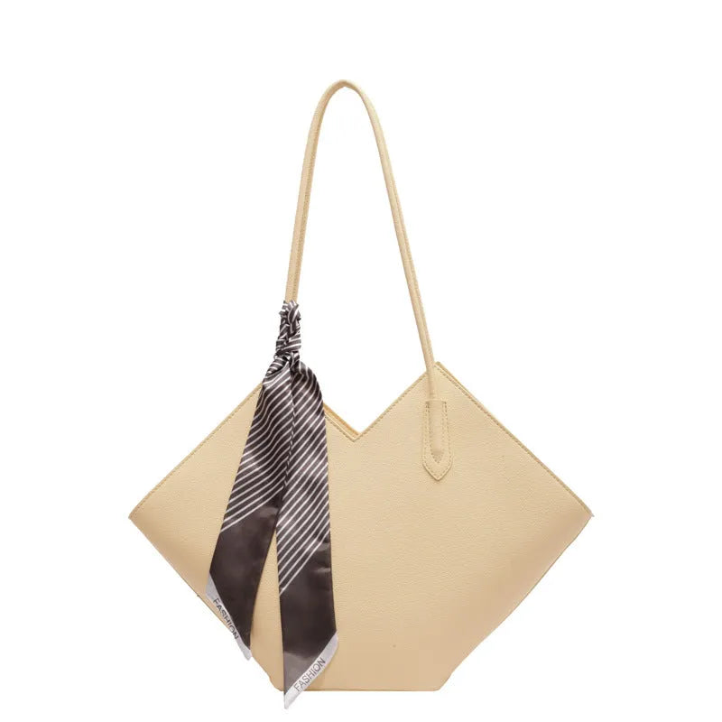 Women's large capacity shoulder bag in horizontal square shape showing black and brown colour options