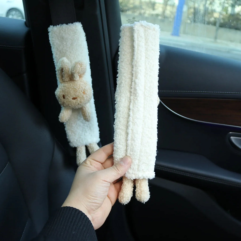 Cartoon rabbit and bear design lamb wool car seatbelt shoulder protector for passenger comfort