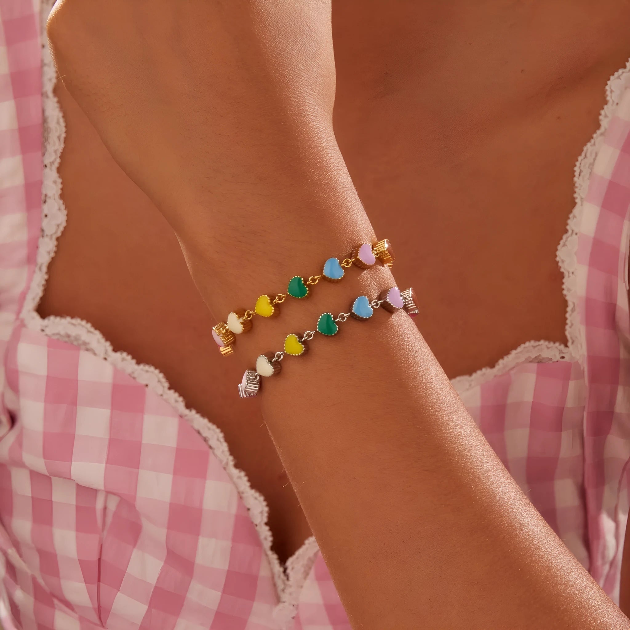 Love heart-shaped stainless steel bracelet with colourful oil titanium electroplated finish in gold colour