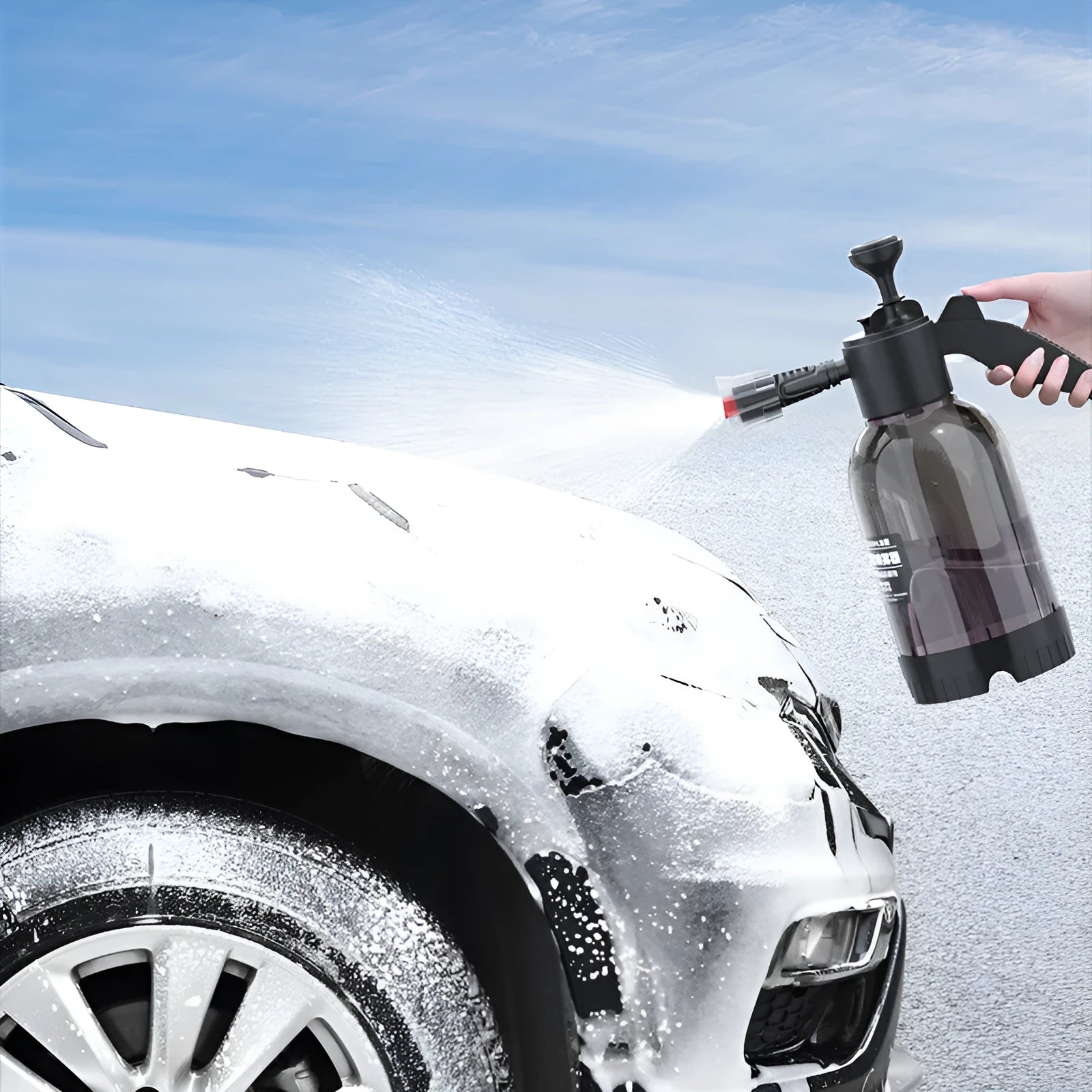 Black 2L hand-held foam spray watering can with two nozzles and a switch lock for car washing and gardening.