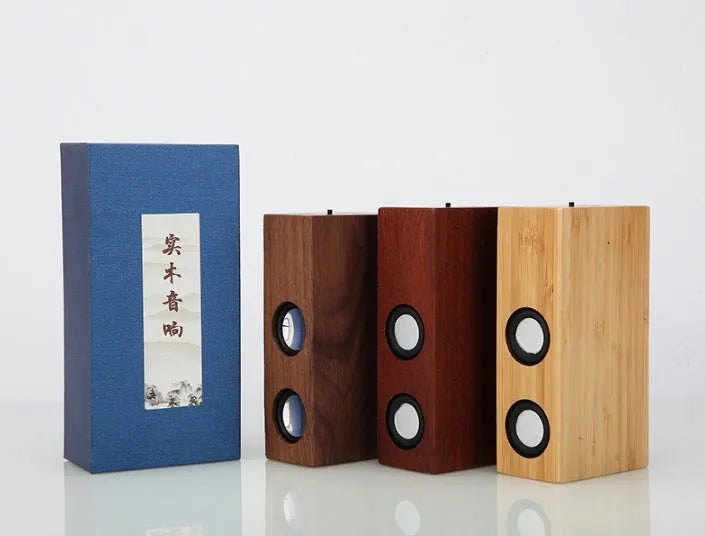 Retro wooden Bluetooth speaker in bamboo, black walnut or sapele wood finishes