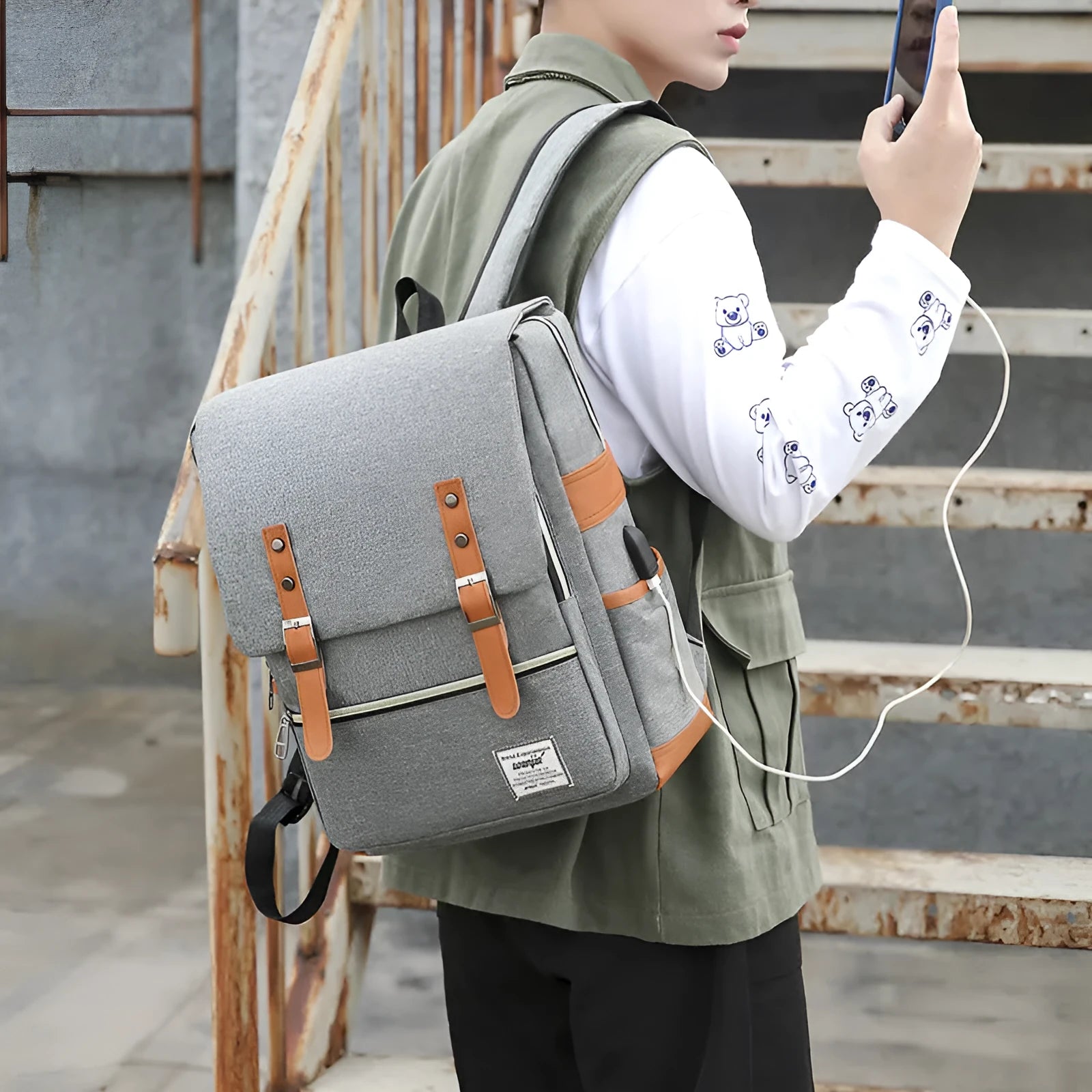 Three-piece waterproof business backpack in oxford cloth with curved shoulder strap