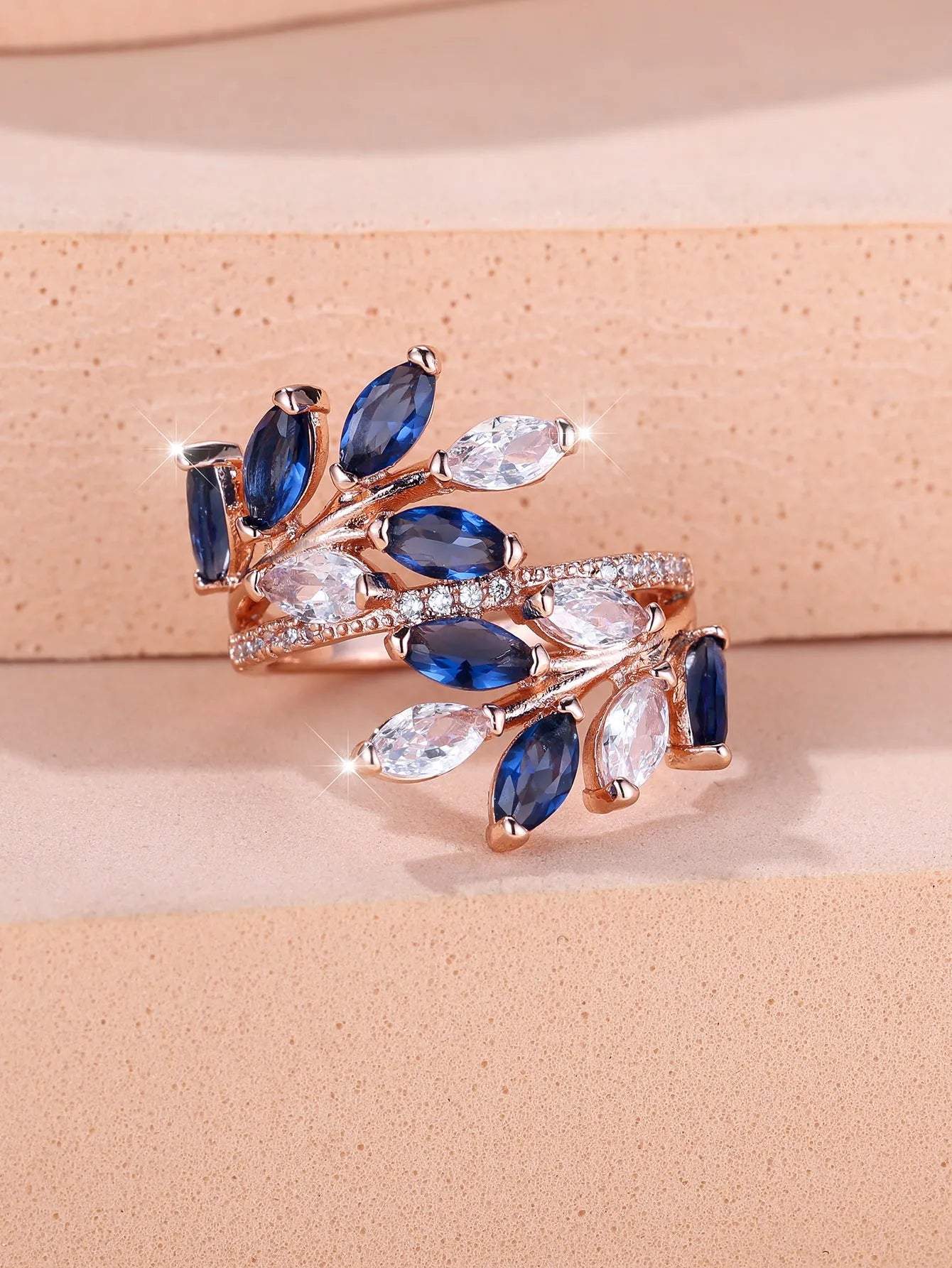 Adjustable horse eye zircon leaf ring in multiple colour options including platinum white and rose gold finishes