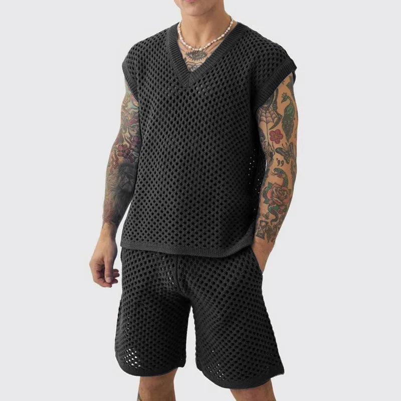 Men's blue V-neck vest and shorts sports suit for summer athletic wear