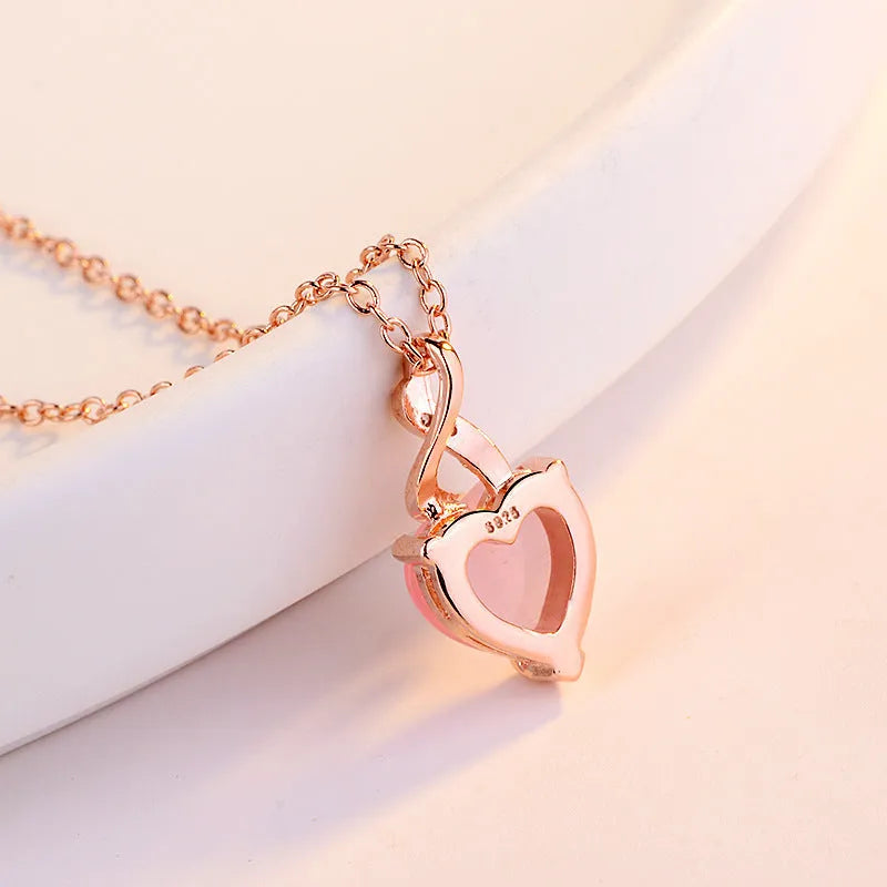 Heart-shaped synthetic crystal pendant necklace with rose gold electroplated copper chain