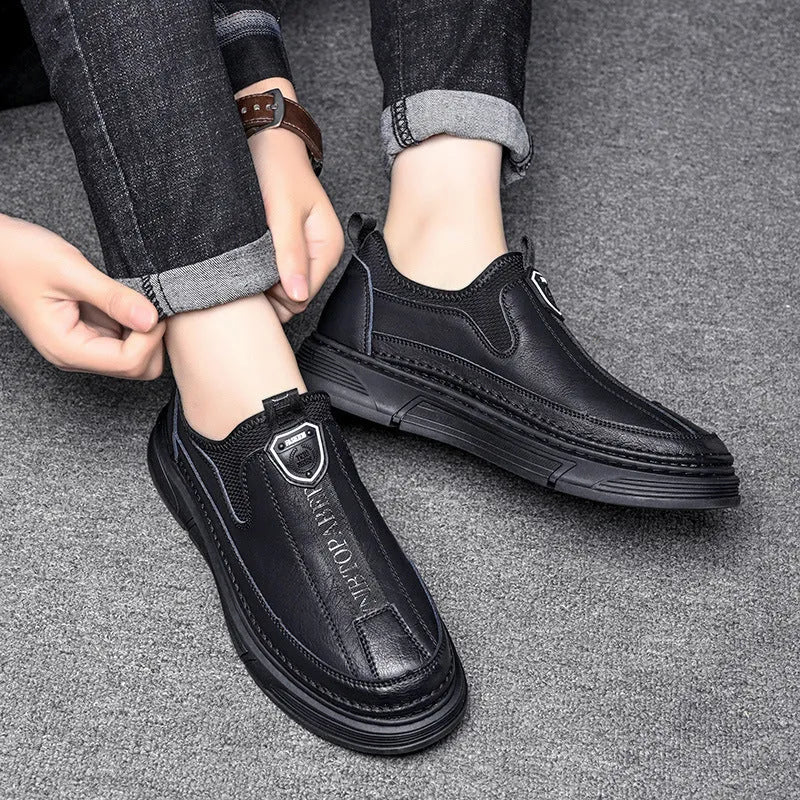 Men's casual leather shoes with round toe in black and brown solid colours