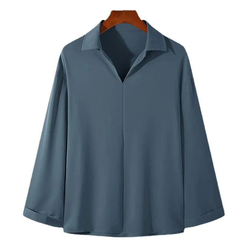 Men's loose fit long sleeve casual shirt in polyester non-iron fabric