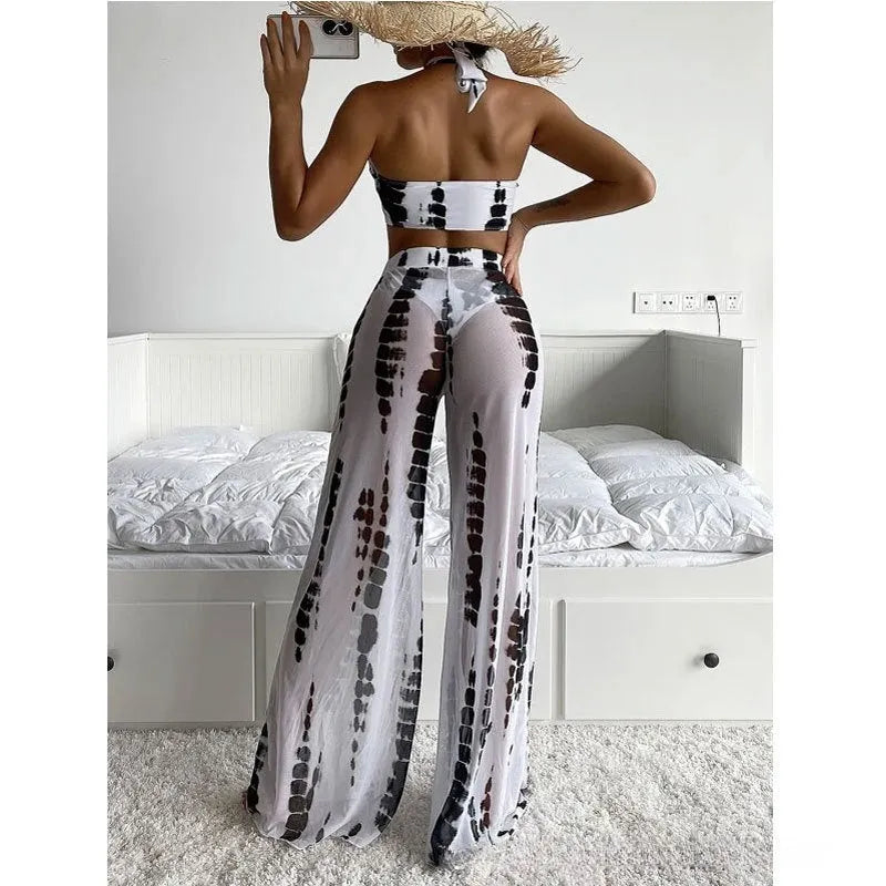 Women's three-piece polyester swimsuit set with printing pattern in black or blue options