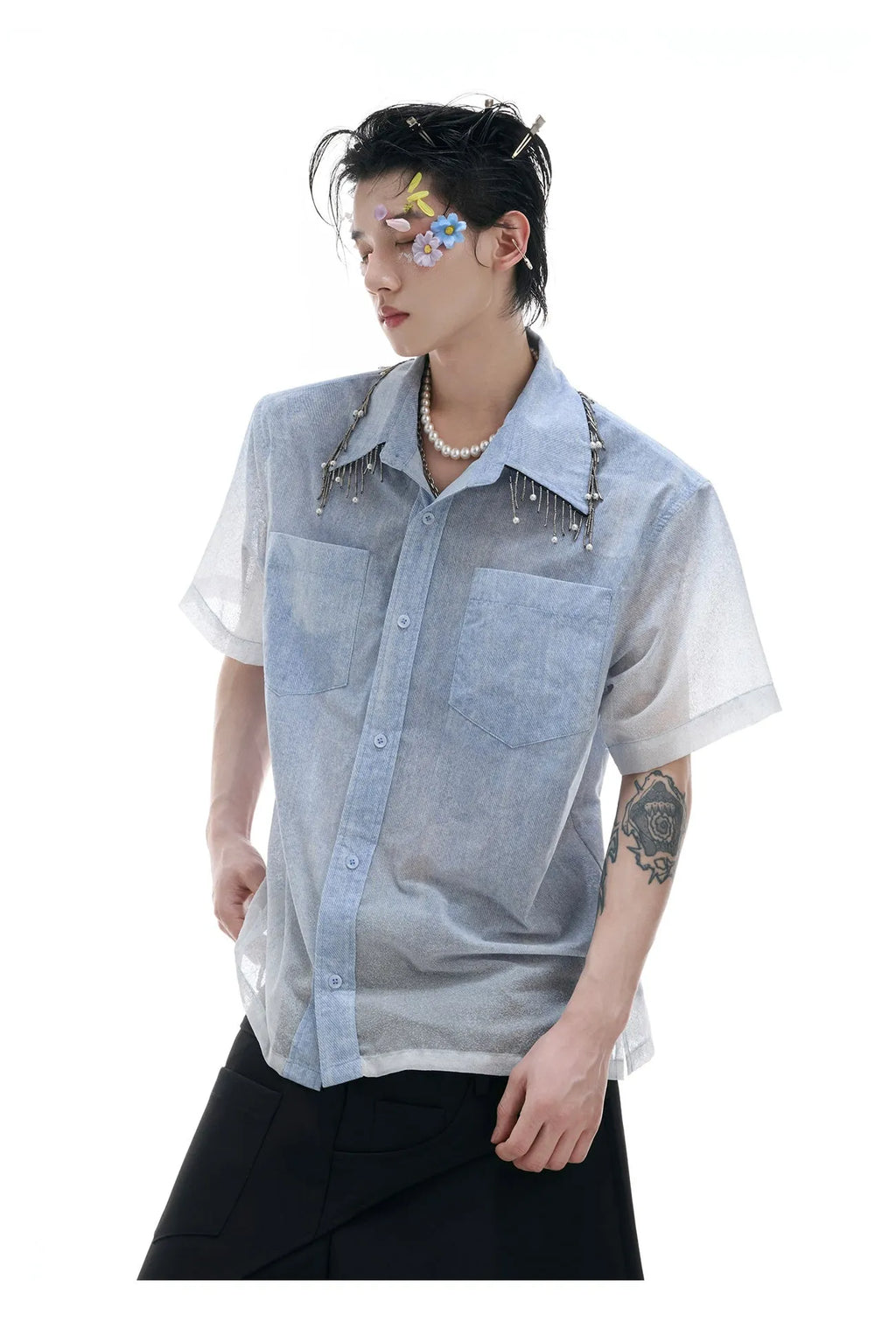 Men's blue and white gradient loose fit short sleeve shirt with quilted detail