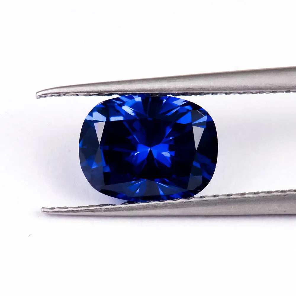 Heart-shaped tiara cut synthetic royal blue gemstone for jewellery making