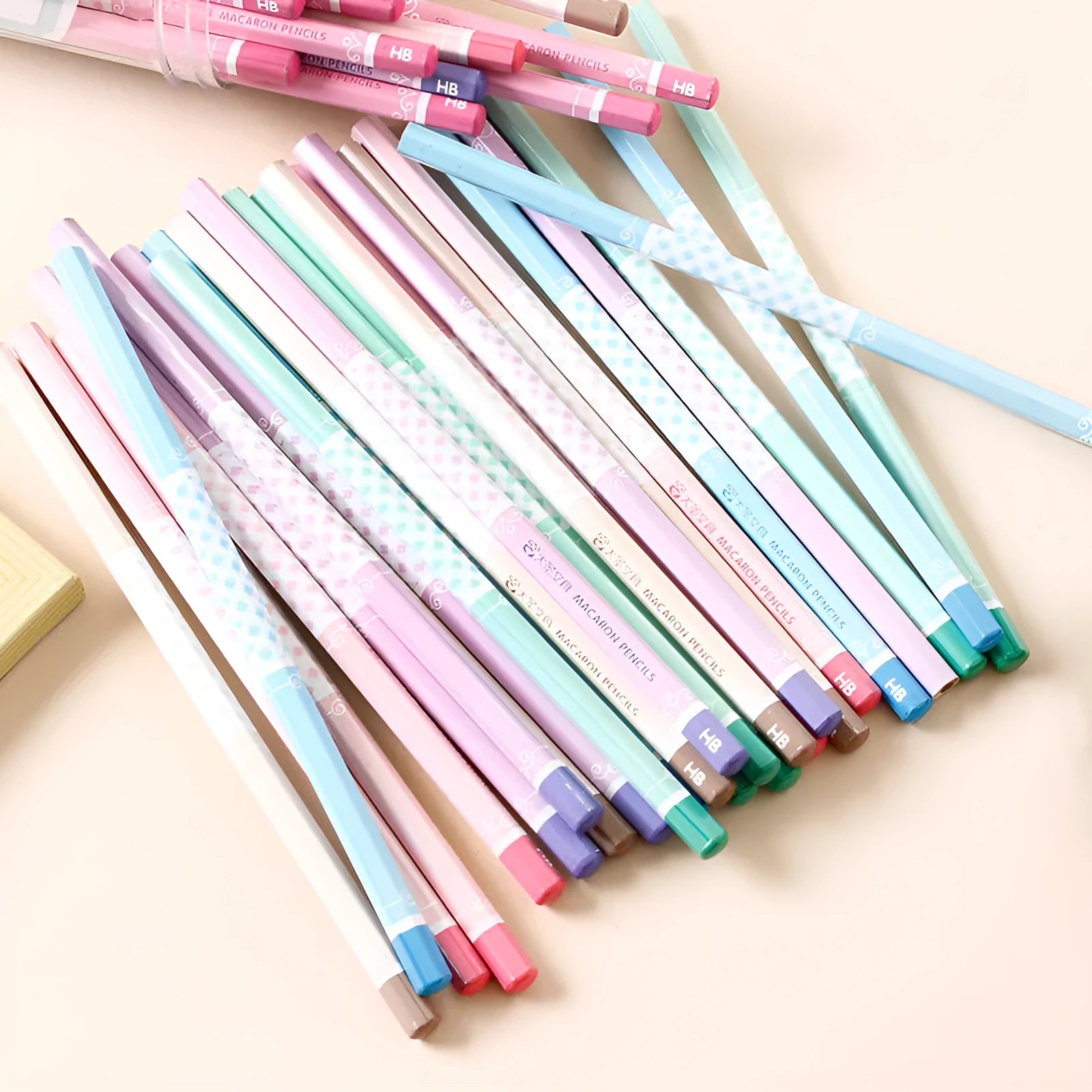 Basswood six-angle thermal transfer pencil with HB hardness for technical drawing applications