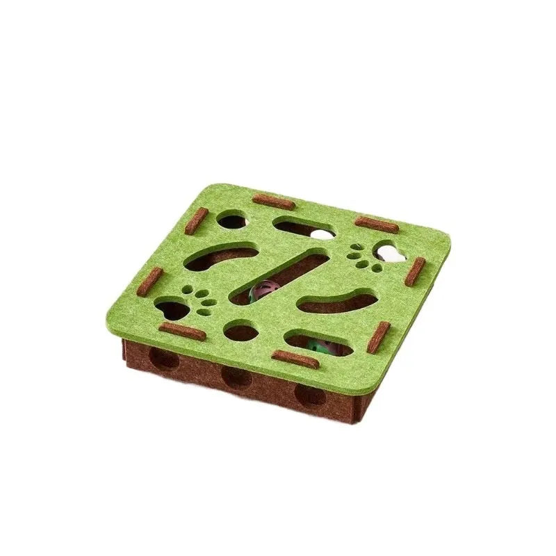 Green brown felt cat scratching box with 30x30 cm base and 7.5 cm sides.