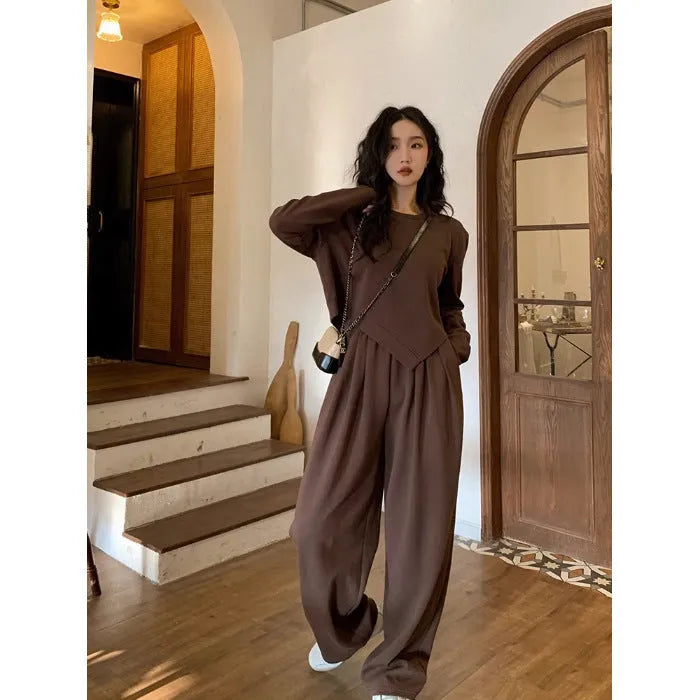 Women's khaki loose casual sports suit set with long sleeve top and trousers