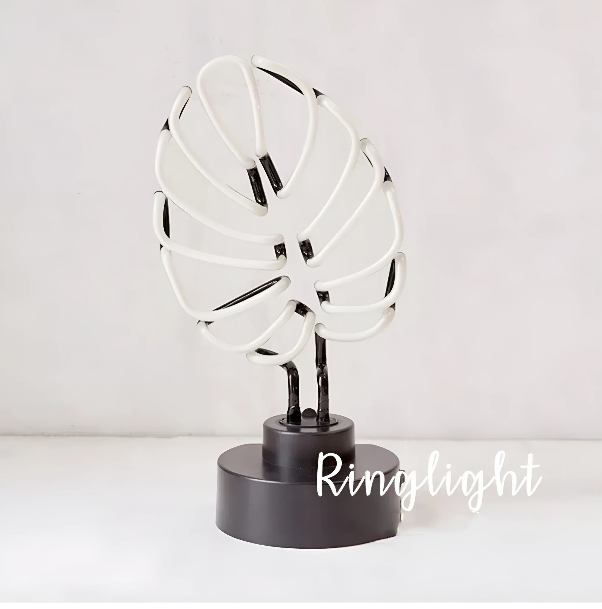 Creative minimalist bamboo shape desktop lamp with white tube and green light