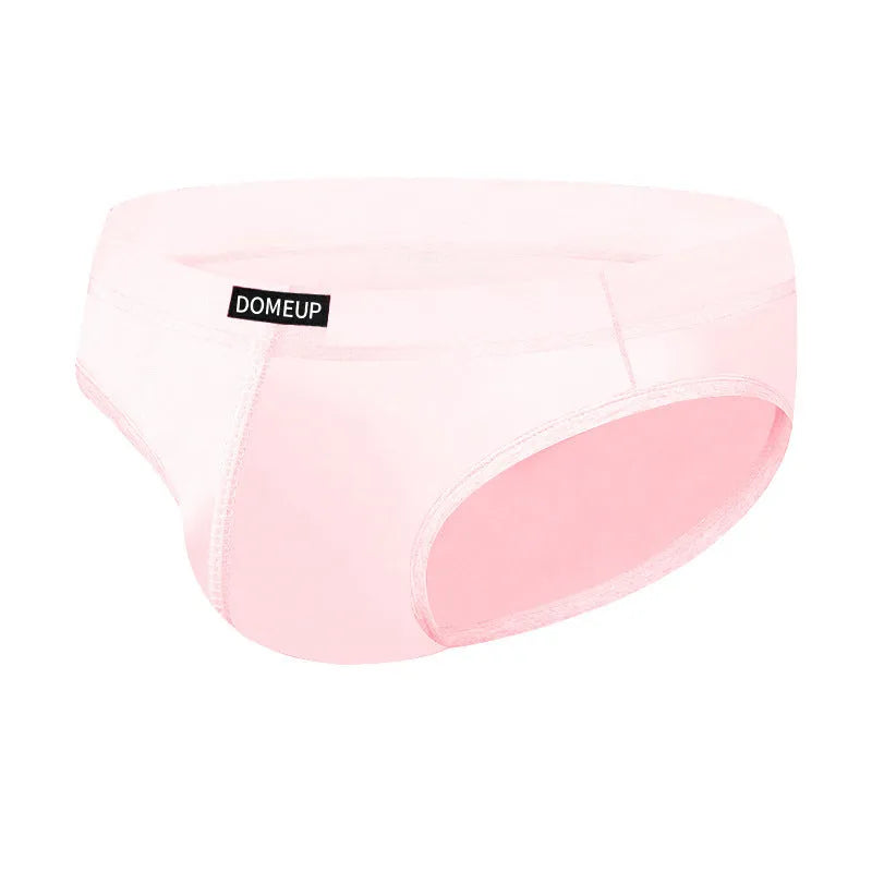 Men's solid colour briefs in seamless breathable fabric with low waist design