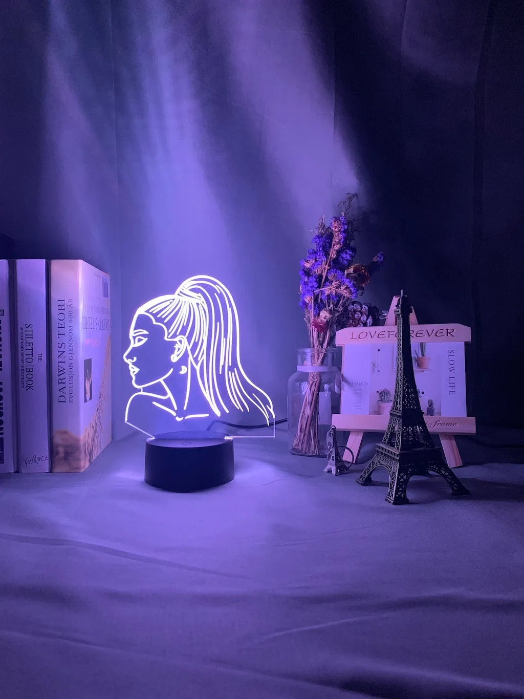 Acrylic 3D night light with LED base showing 200mm x 150mm dimensions and European style design